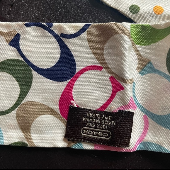 Coach Signature Print Silk Skinny Scarf - Picture 4 of 5